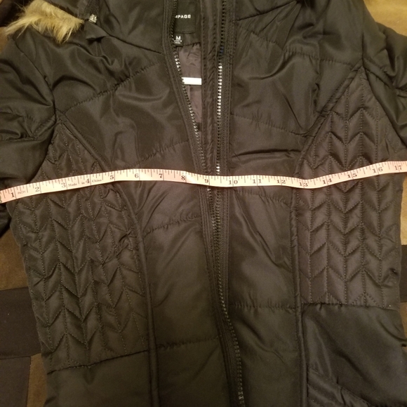Coat - Picture 8 of 8